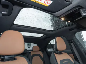 MERCEDES-BENZ AMG E 53 Hybrid AHK HUD PANO DYN 4D NAP
