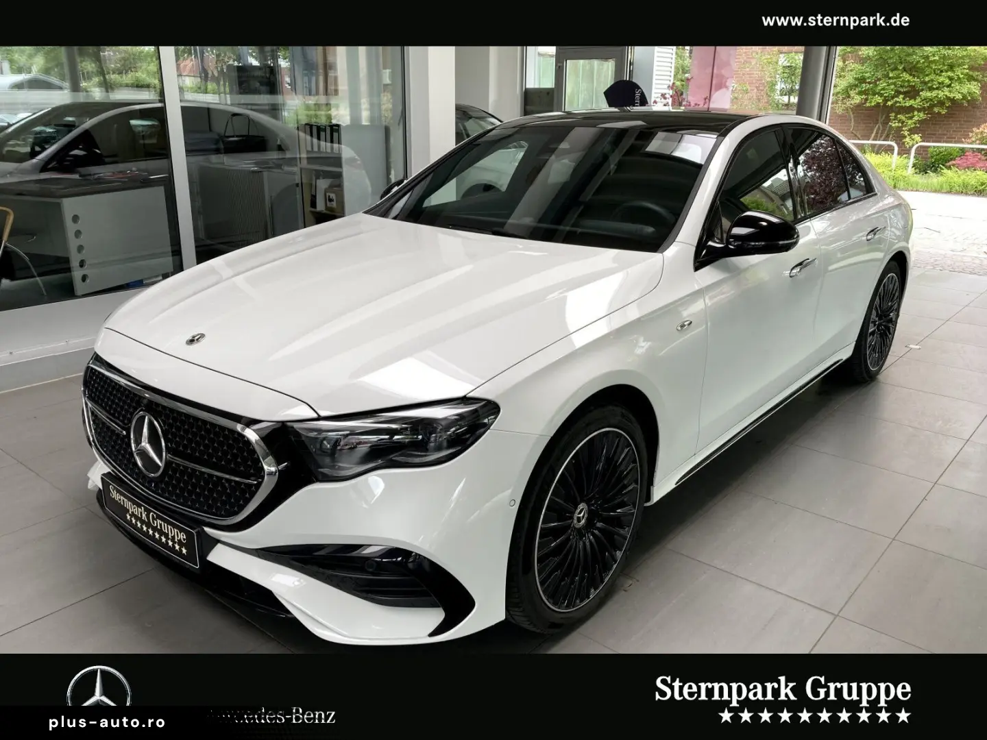 MERCEDES-BENZ E 300 e AMG Pano Super Burm Memory Digi-Li