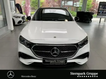 MERCEDES-BENZ E 300 e AMG Pano Super Burm Memory Digi-Li