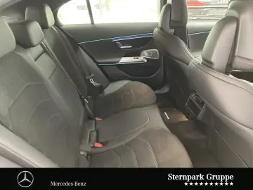 MERCEDES-BENZ E 300 e AMG Pano Super Burm Memory Digi-Li