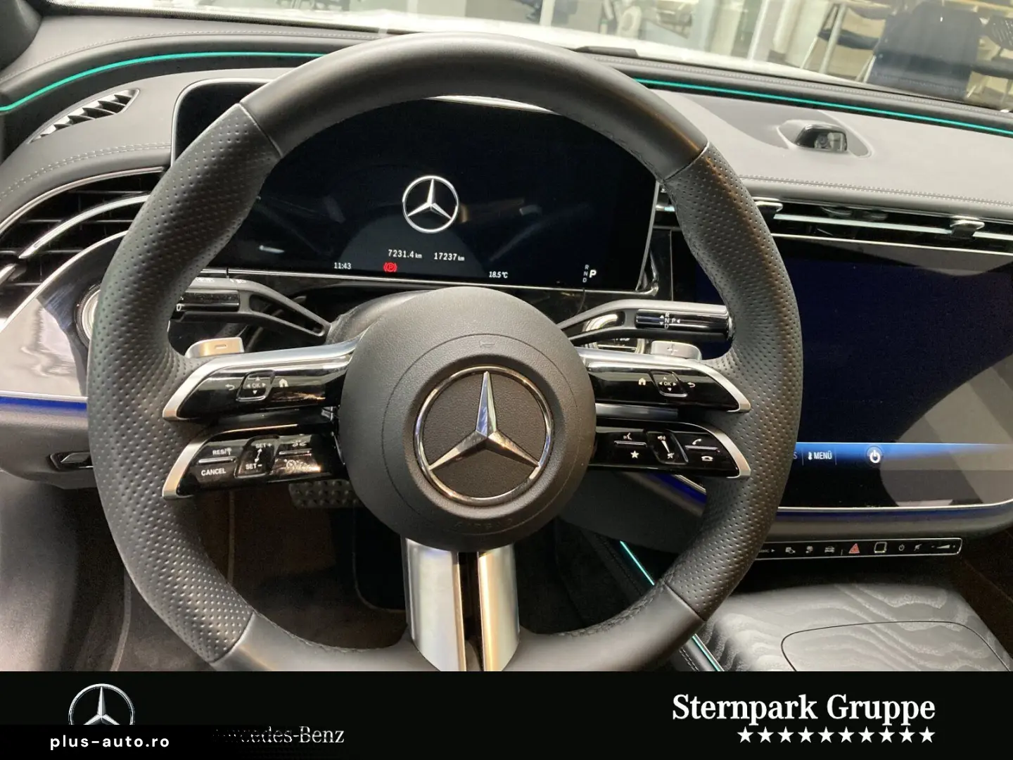 MERCEDES-BENZ E 300 e AMG Pano Super Burm Memory Digi-Li