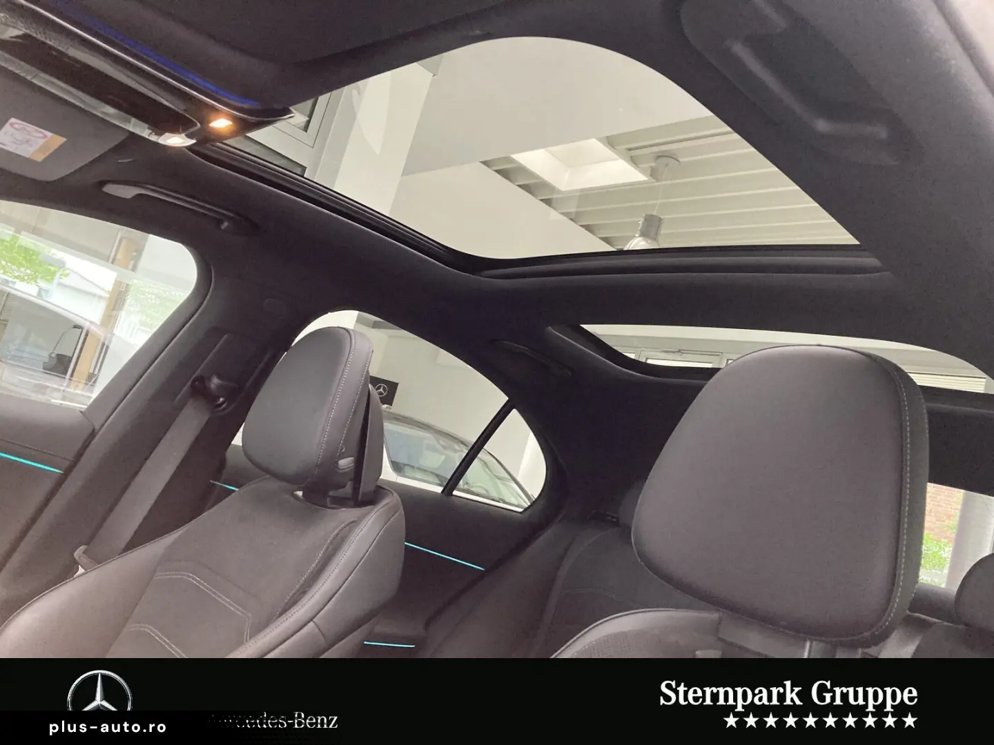 MERCEDES-BENZ E 300 e AMG Pano Super Burm Memory Digi-Li