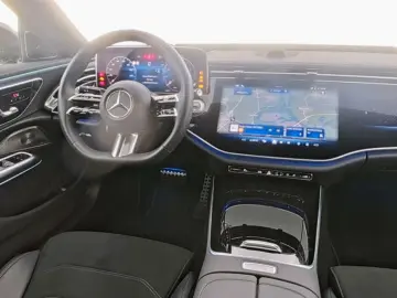 MERCEDES-BENZ E 450 4M Lim AMG Premium Plus Superscreen 21&