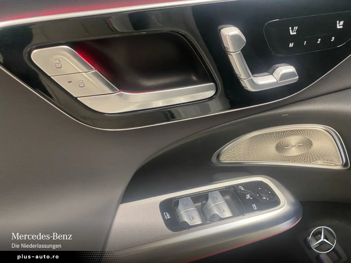 MERCEDES-BENZ E 300e 4M EXCLUSIVE Prem. PANO AHK Bur4D