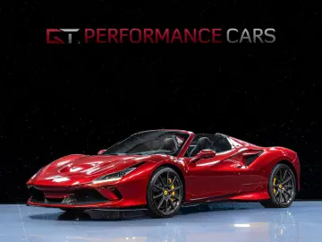 FERRARI F8 Spider