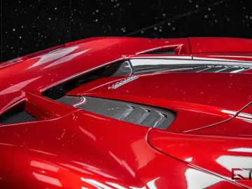 FERRARI F8 Spider