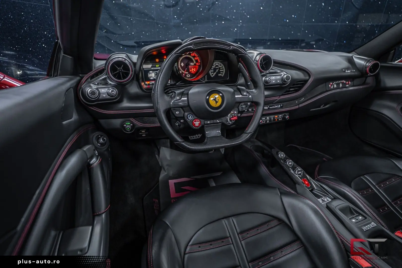 FERRARI F8 Spider