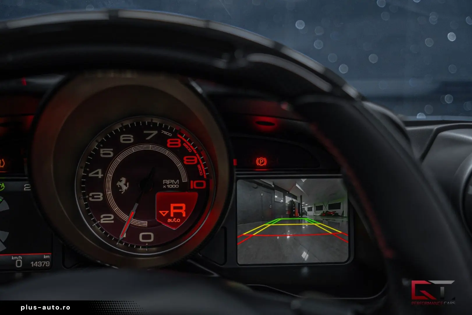 FERRARI F8 Spider