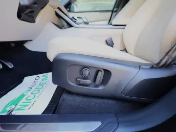 Land-Rover Range-Rover-Velar MHEV 2.0D R-Dynamic HSE