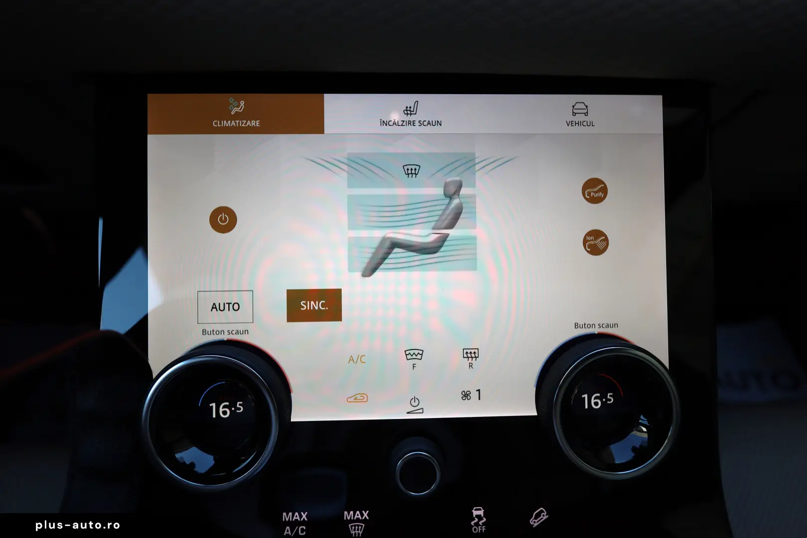 Land-Rover Range-Rover-Velar MHEV 2.0D R-Dynamic HSE
