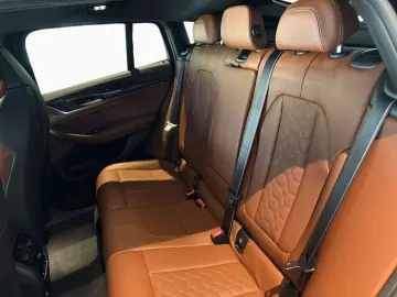 BMW X4 M Competition AHK DAPro PA HK HUD Pano SHZhi
