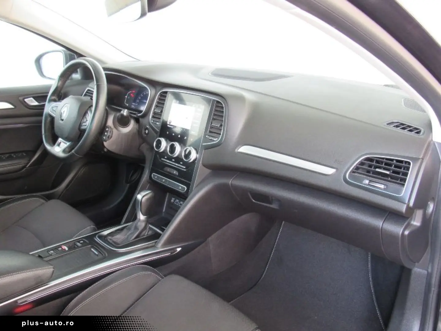 RENAULT MEGANE 1.3 TCe 140CP Intens EDC