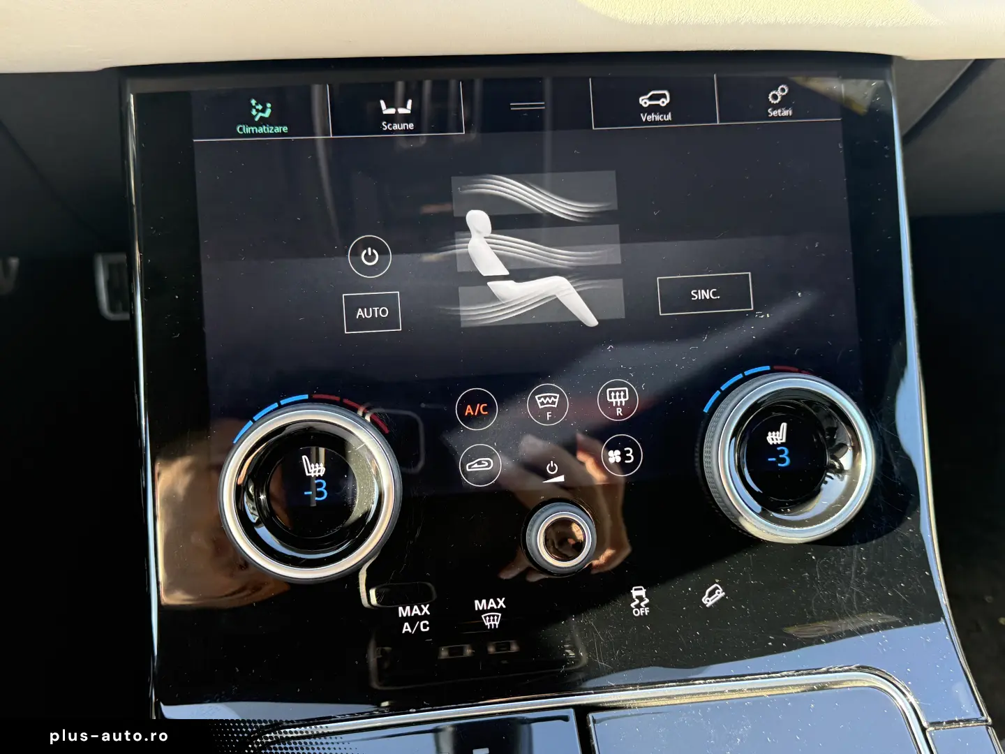 Range Rover Velar R-Dynamic HSE - UNIC PROPIETAR
