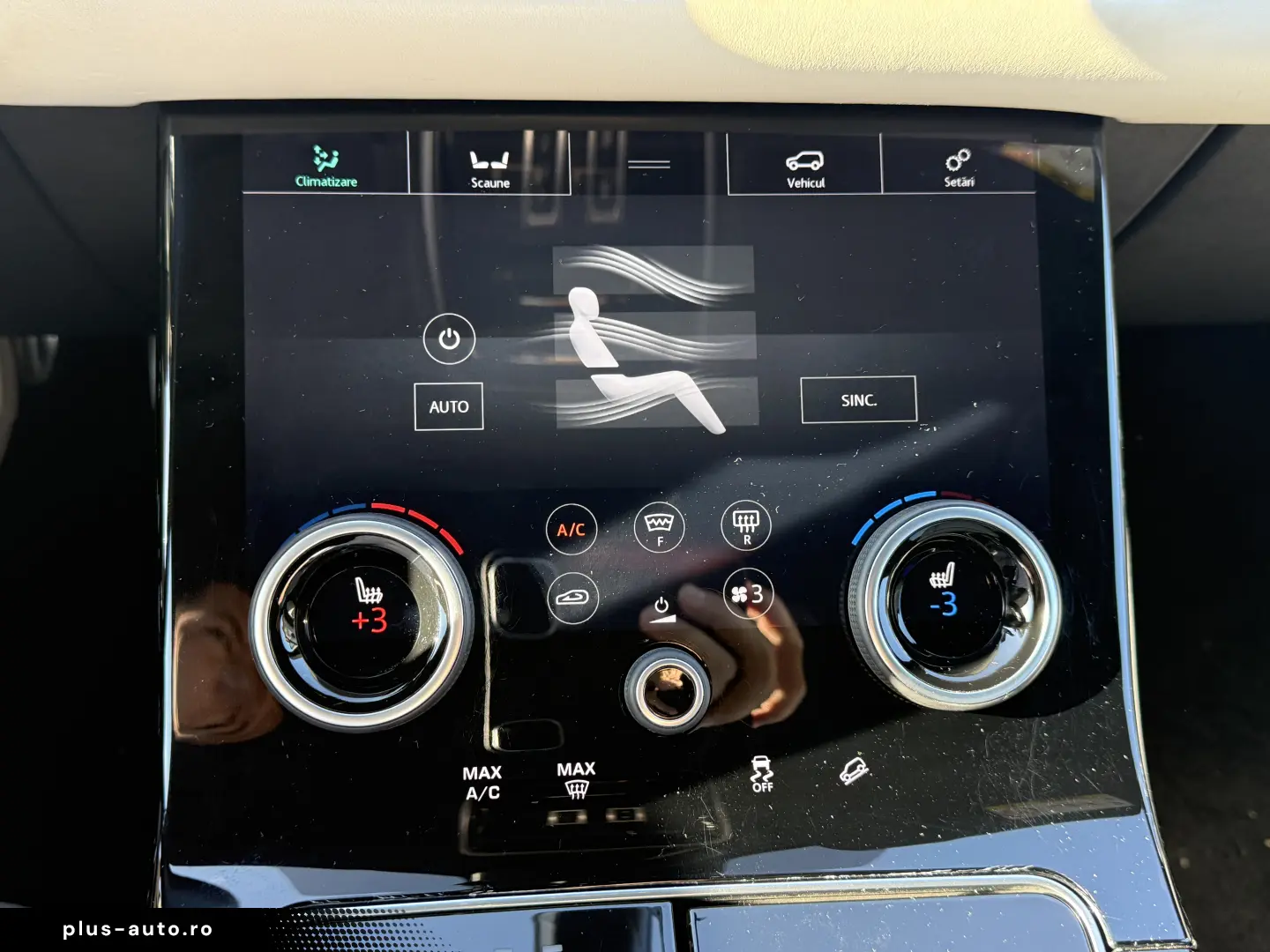 Range Rover Velar R-Dynamic HSE - UNIC PROPIETAR