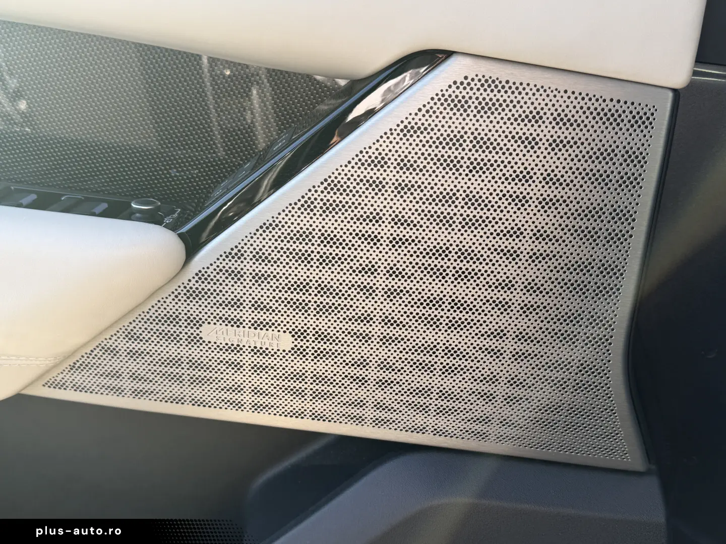 Range Rover Velar R-Dynamic HSE - UNIC PROPIETAR