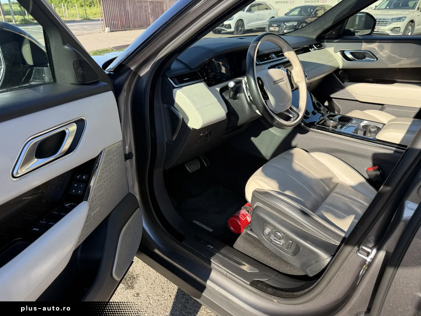 Range Rover Velar R-Dynamic HSE - UNIC PROPIETAR