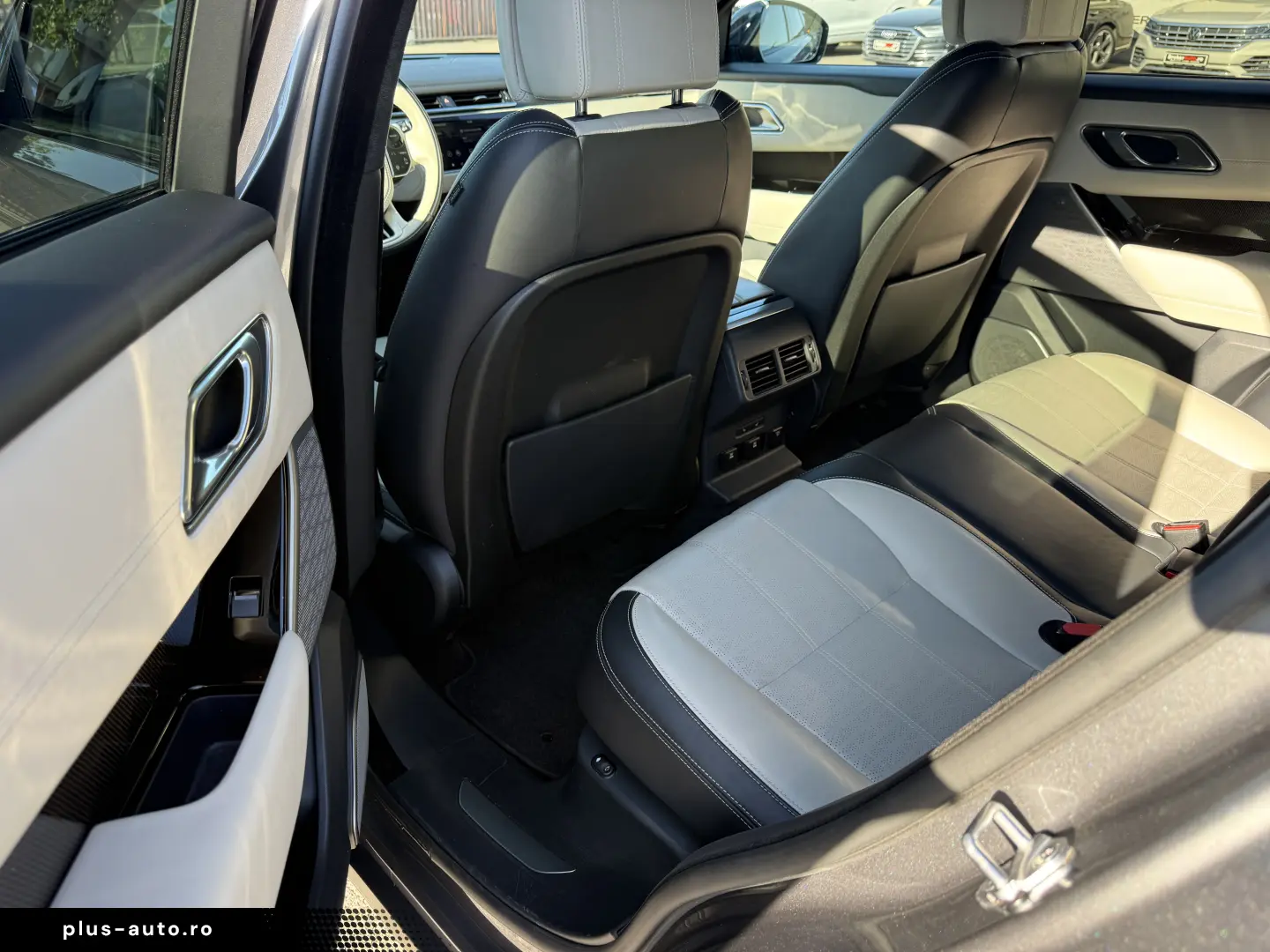 Range Rover Velar R-Dynamic HSE - UNIC PROPIETAR