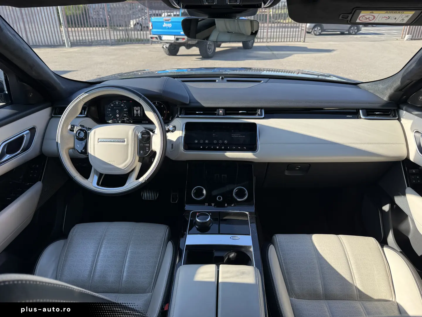 Range Rover Velar R-Dynamic HSE - UNIC PROPIETAR