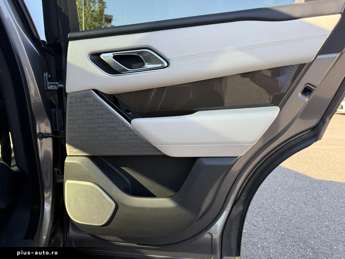 Range Rover Velar R-Dynamic HSE - UNIC PROPIETAR