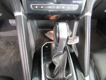 RENAULT KOLEOS ENERGY dCi 175 4WD X-tr. Initiale Paris