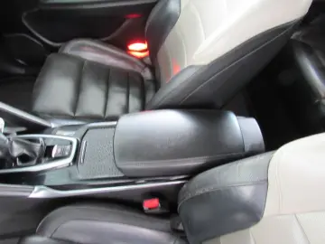 RENAULT KOLEOS ENERGY dCi 175 4WD X-tr. Initiale Paris