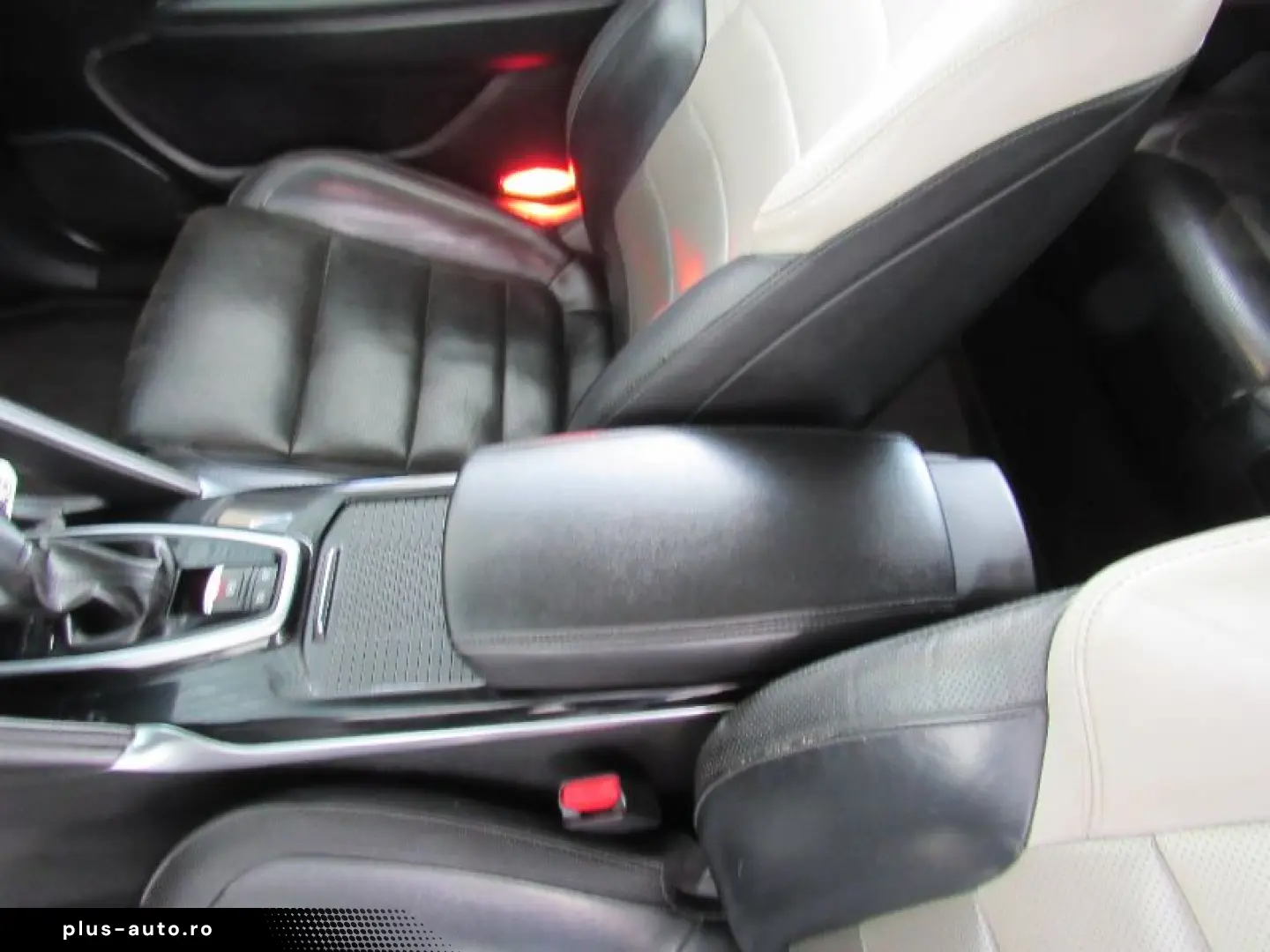 RENAULT KOLEOS ENERGY dCi 175 4WD X-tr. Initiale Paris