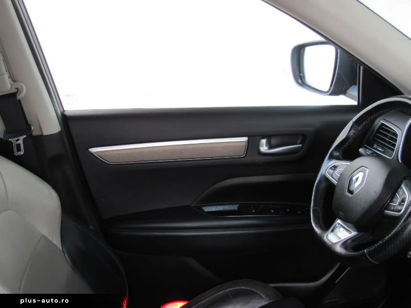 RENAULT KOLEOS ENERGY dCi 175 4WD X-tr. Initiale Paris