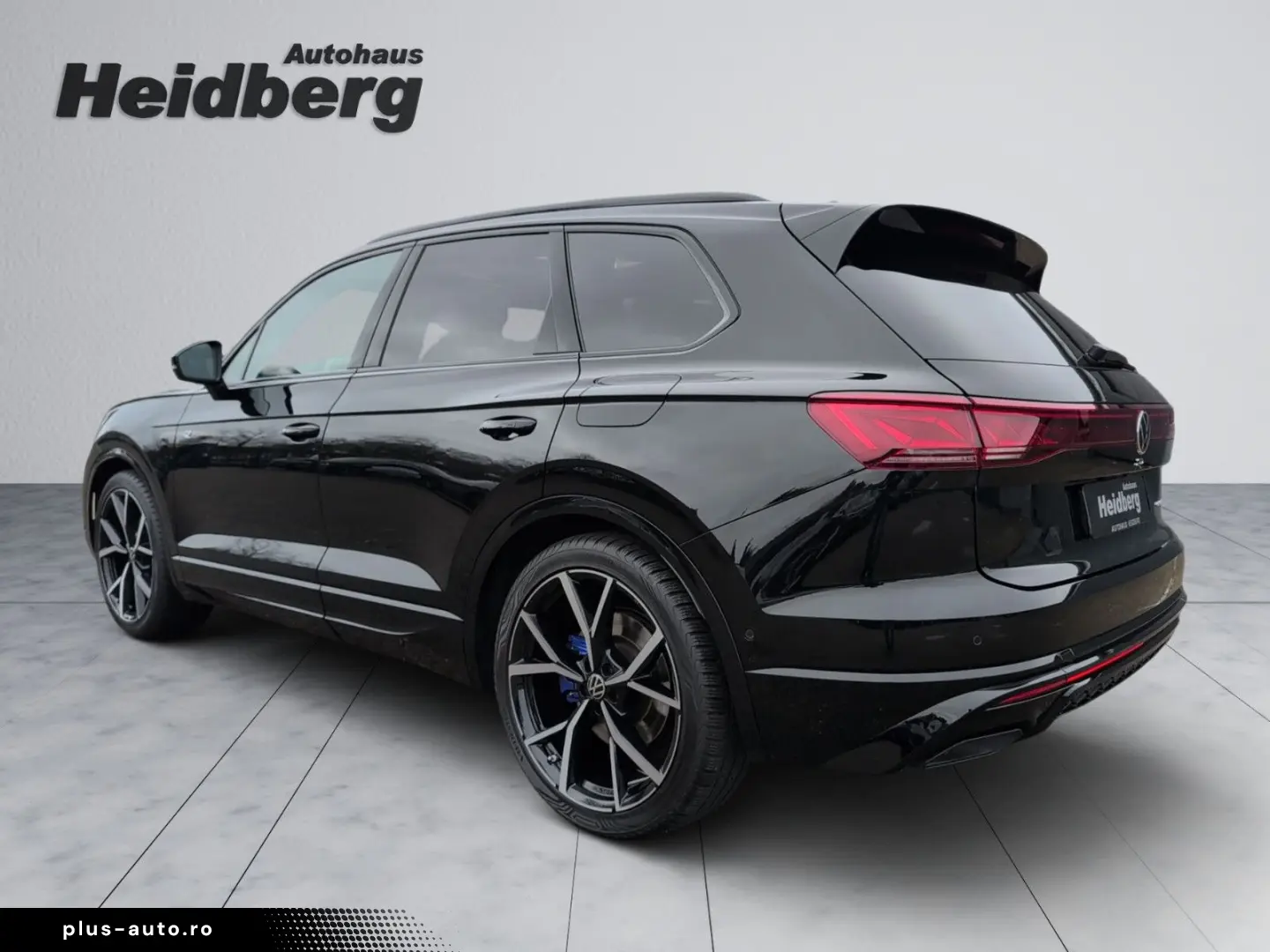 VW Touareg 3.0 V6 R eHybrid 4M AHK PANO 22  Nachtsi