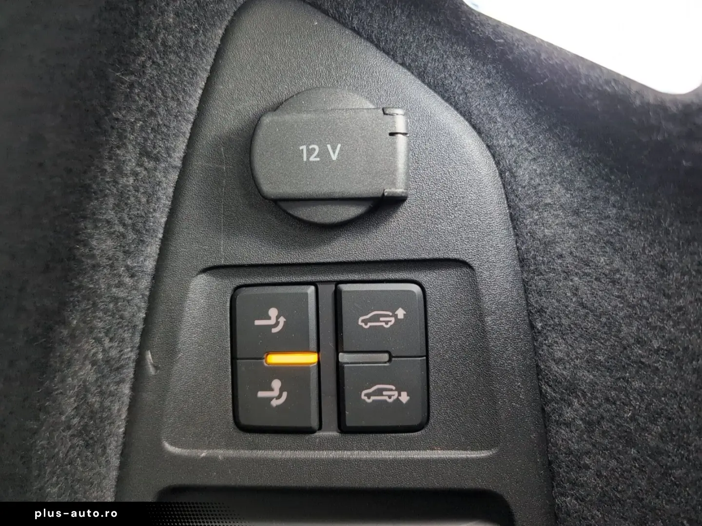 VW Touareg 3.0 V6 R eHybrid 4M AHK PANO 22  Nachtsi