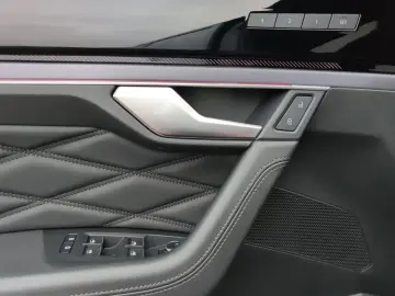 VW Touareg 3.0 V6 R eHybrid 4M AHK PANO 22  Nachtsi
