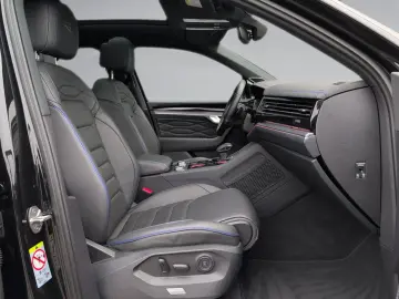 VW Touareg 3.0 V6 R eHybrid 4M AHK PANO 22  Nachtsi