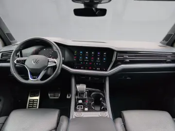 VW Touareg 3.0 V6 R eHybrid 4M AHK PANO 22  Nachtsi