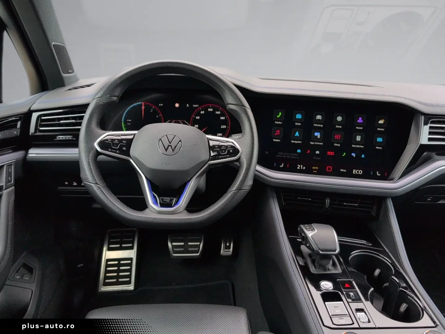 VW Touareg 3.0 V6 R eHybrid 4M AHK PANO 22  Nachtsi