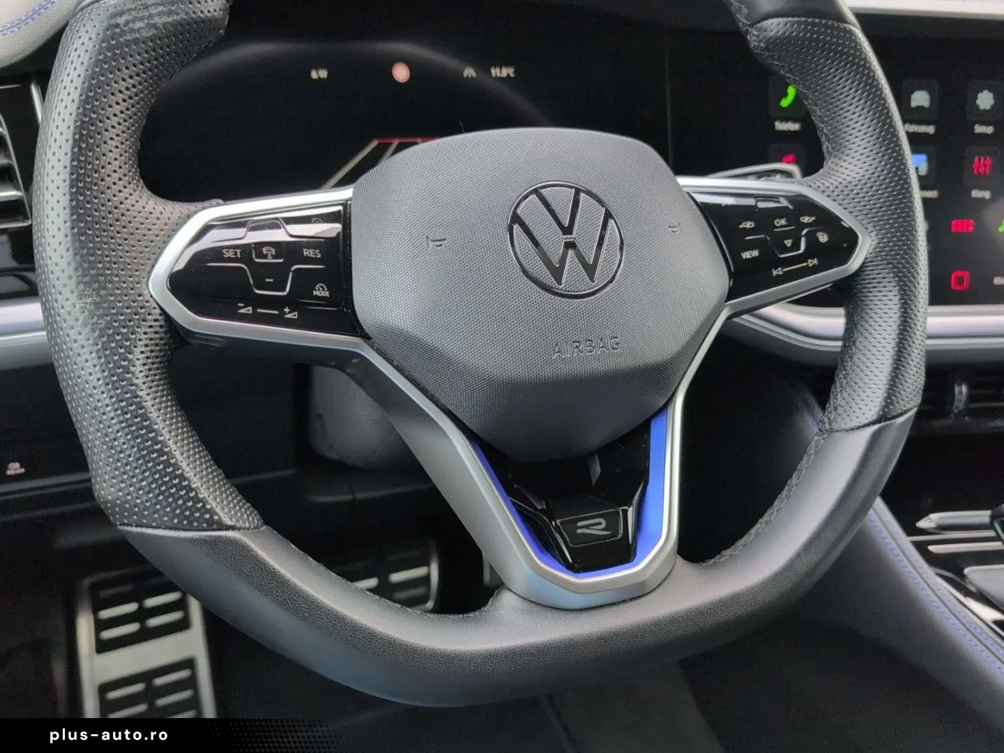 VW Touareg 3.0 V6 R eHybrid 4M AHK PANO 22  Nachtsi