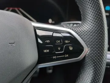 VW Touareg 3.0 V6 R eHybrid 4M AHK PANO 22  Nachtsi