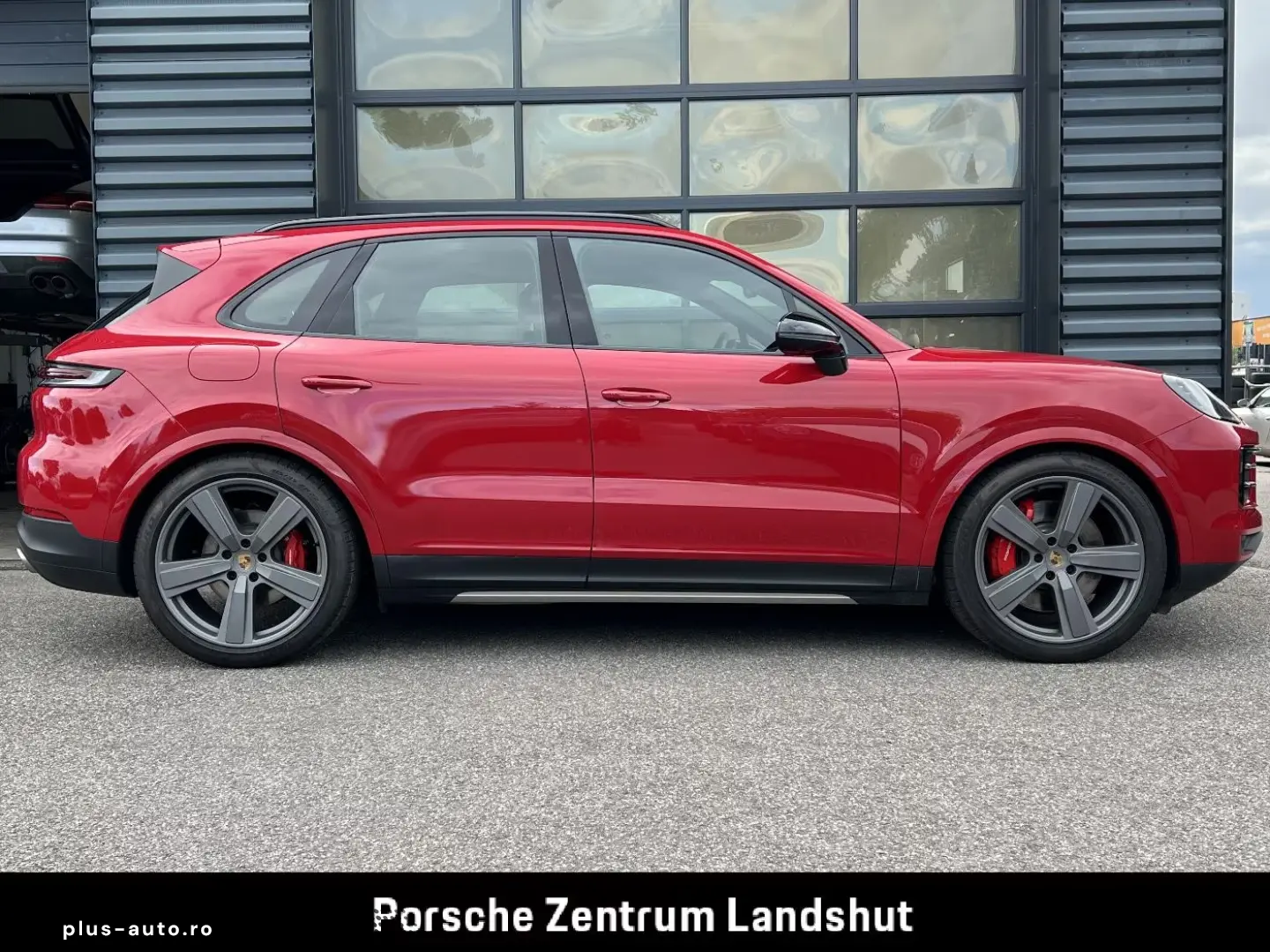 Porsche Cayenne S   Offroad-Paket   Massage   BOSE