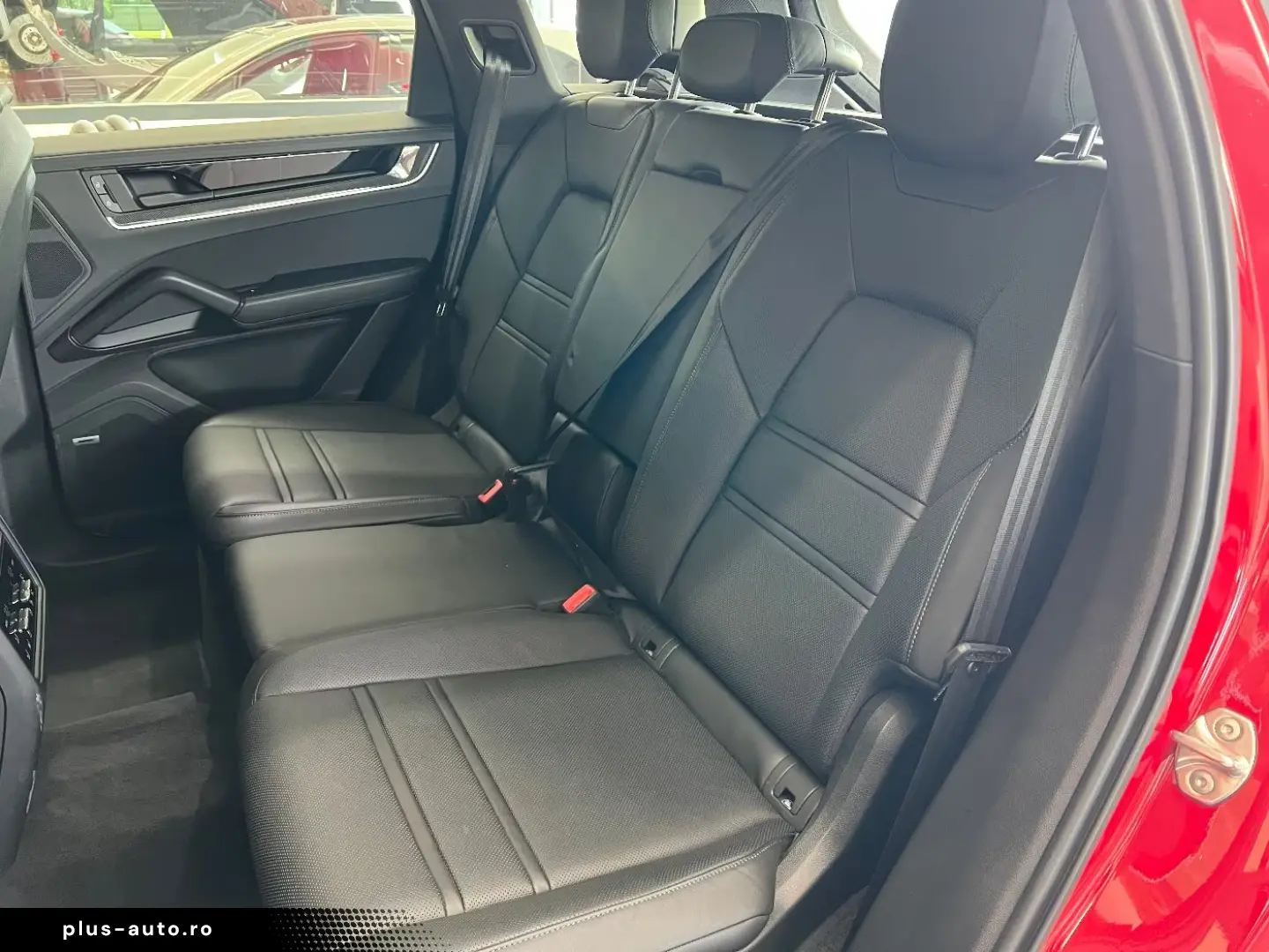 Porsche Cayenne S   Offroad-Paket   Massage   BOSE