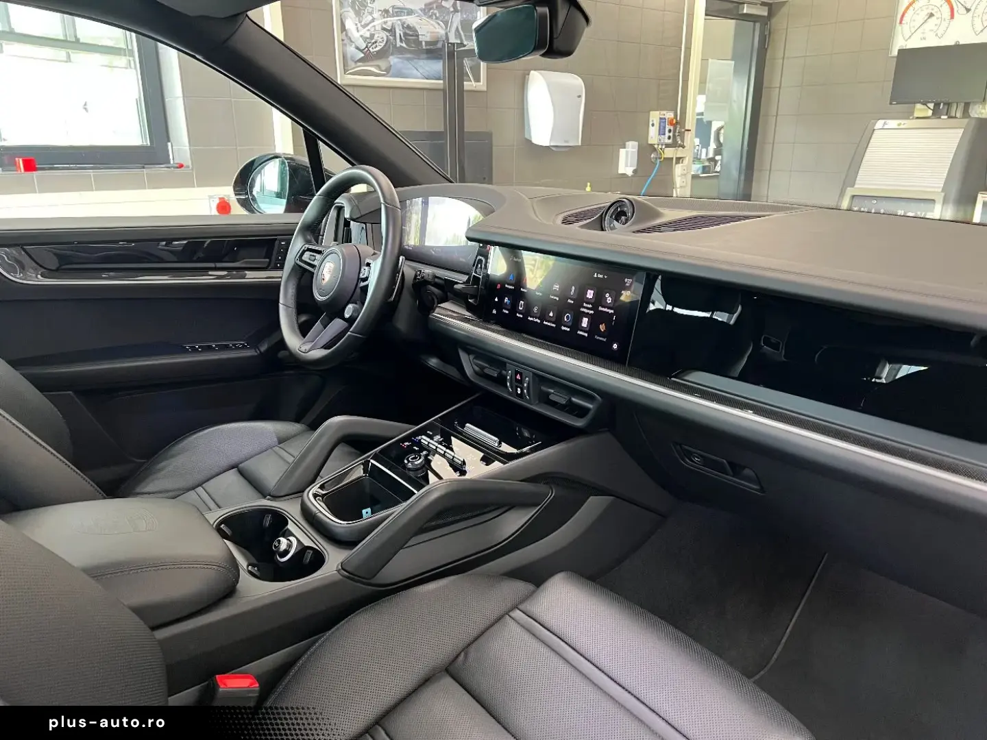 Porsche Cayenne S   Offroad-Paket   Massage   BOSE