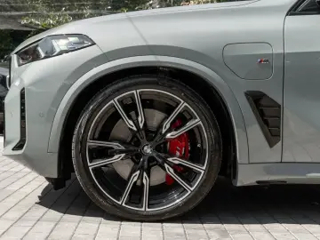 BMW X5 50eM.DRNeuzstd  o.Gebrauchs.LUFTF.H K.AHK.22