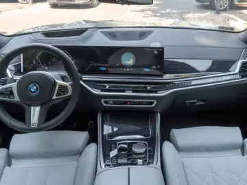 BMW X5 50eM.DRNeuzstd  o.Gebrauchs.LUFTF.H K.AHK.22