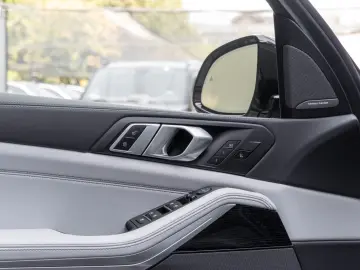 BMW X5 50eM.DRNeuzstd  o.Gebrauchs.LUFTF.H K.AHK.22