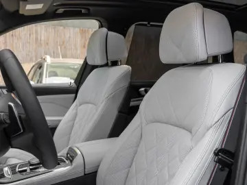 BMW X5 50eM.DRNeuzstd  o.Gebrauchs.LUFTF.H K.AHK.22