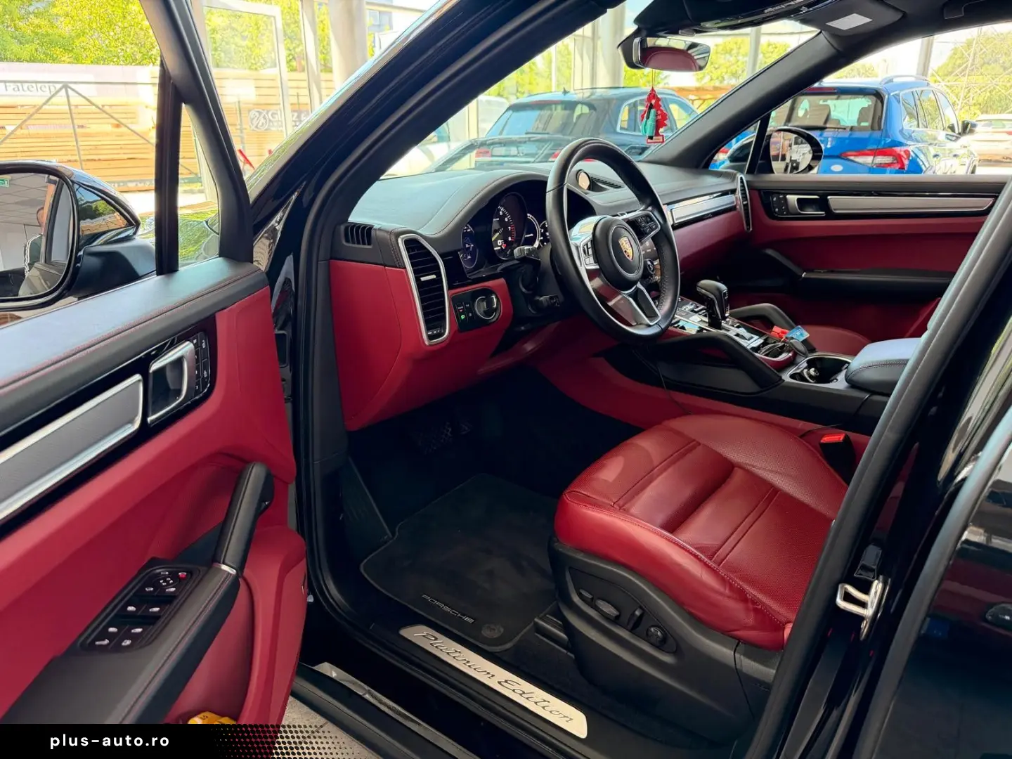 PORSCHE Cayenne E-Hybrid Platinum Edition