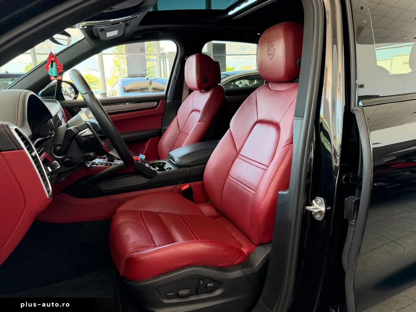 PORSCHE Cayenne E-Hybrid Platinum Edition