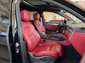 PORSCHE Cayenne E-Hybrid Platinum Edition