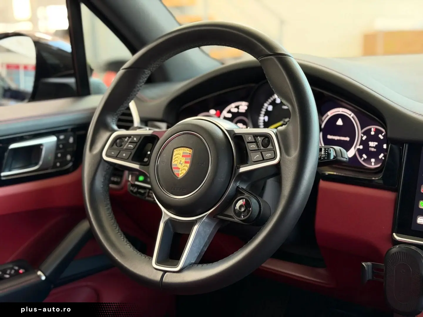 PORSCHE Cayenne E-Hybrid Platinum Edition