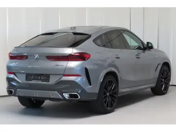 BMW X6 xDrive30d M Sport  Trapa  Harman  Perne aer  Carbon