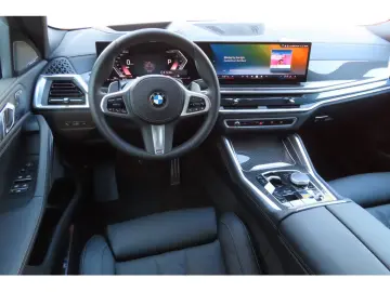 BMW X6 xDrive30d M Sport  Trapa  Harman  Perne aer  Carbon