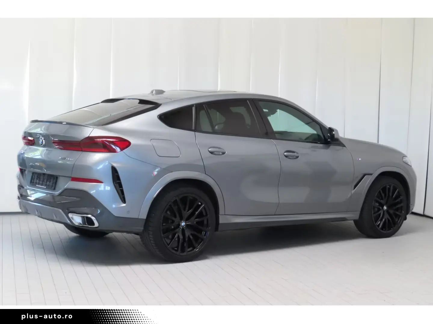 BMW X6 xDrive30d M Sport  Trapa  Harman  Perne aer  Carbon