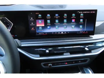BMW X6 xDrive30d M Sport  Trapa  Harman  Perne aer  Carbon